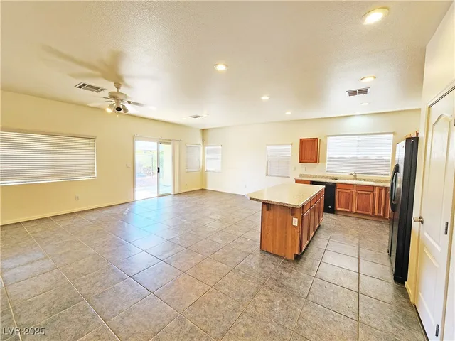 $1,935 | 5434 Cansano Street, Pahrump, NV 89061