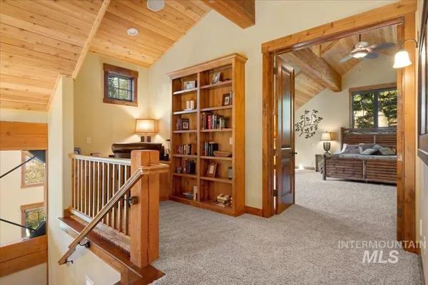 $2,995,000 | 516 White Water Drive, Donnelly, ID 83615