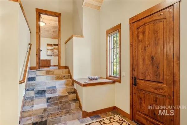 $2,995,000 | 516 White Water Drive, Donnelly, ID 83615