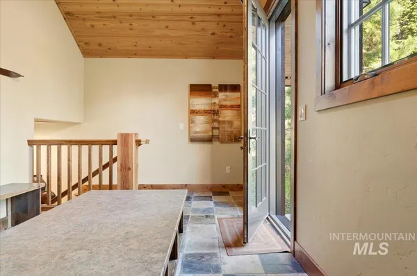 $2,995,000 | 516 White Water Drive, Donnelly, ID 83615