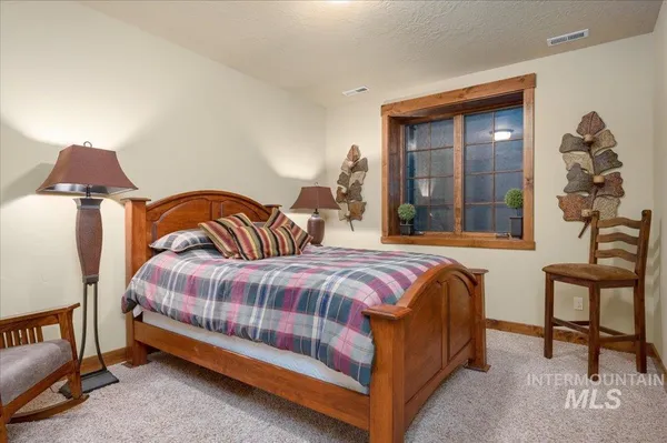 $2,995,000 | 516 White Water Drive, Donnelly, ID 83615