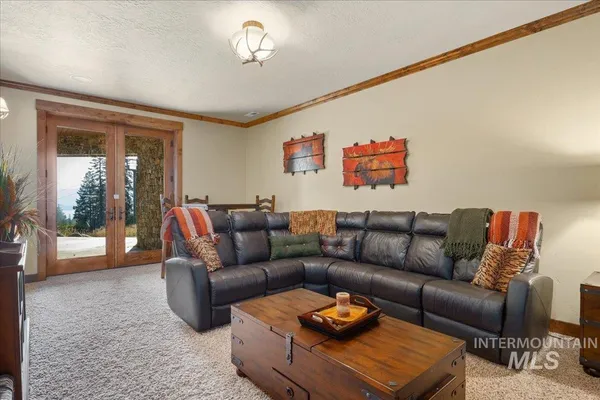 $2,995,000 | 516 White Water Drive, Donnelly, ID 83615