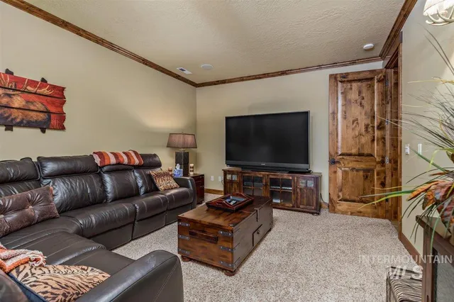 $2,995,000 | 516 White Water Drive, Donnelly, ID 83615