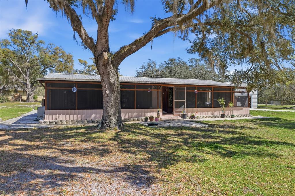 515 South Covelake Terrace Inverness, FL 34450 - Photo 8 of 46