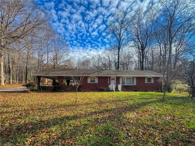 $279,000 | 195 South Claybon Drive, Advance, NC 27006