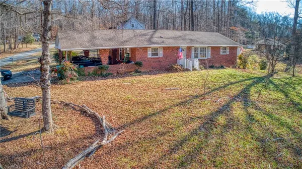 $276,900 | 195 South Claybon Drive, Advance, NC 27006