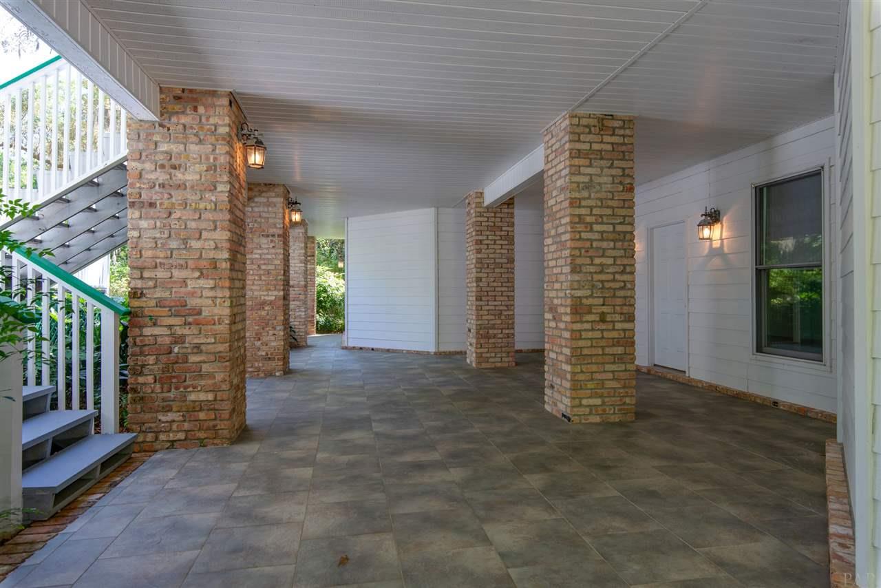 7636 Old Bay Pointe Road Milton, FL 32583 - Photo 42 of 50 Area under back porch. Great for entertaining!
