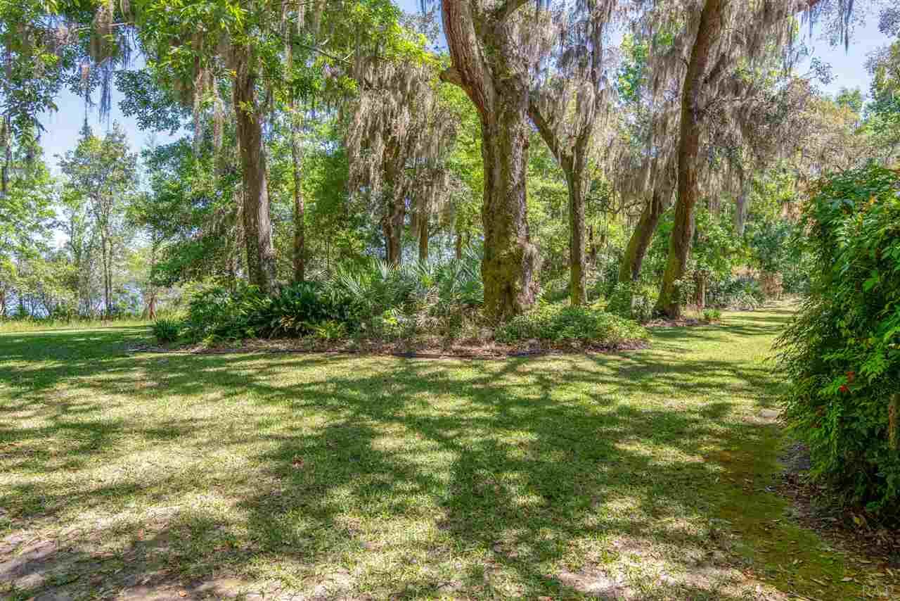 7636 Old Bay Pointe Road Milton, FL 32583 - Photo 47 of 50 Something lovely to see in every direction!