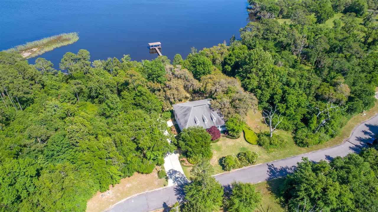 7636 Old Bay Pointe Road Milton, FL 32583 - Photo 10 of 50 1.37 acres! Neighbors are not on top of you.