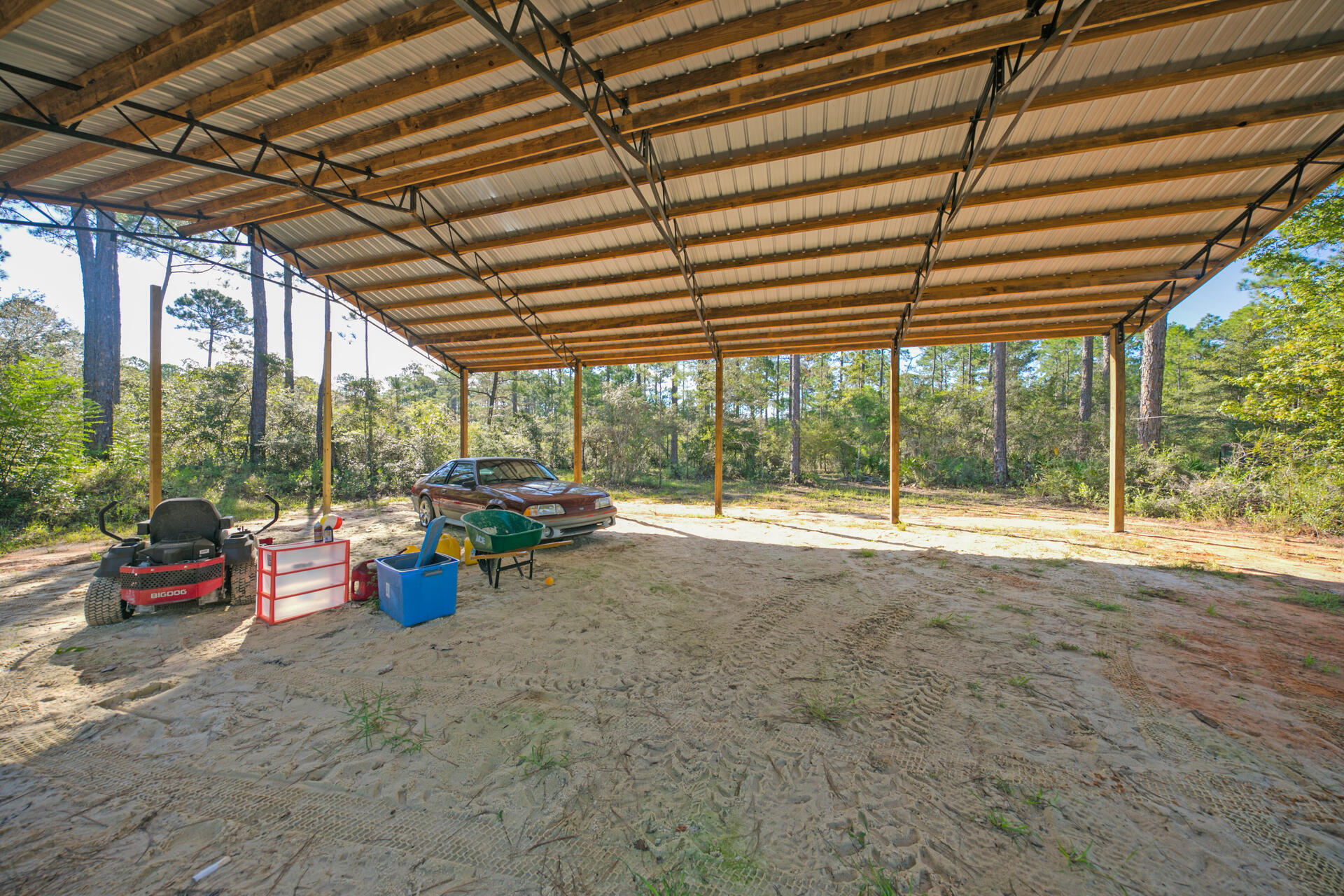 523 Mallet Bayou Road Freeport, FL 32439 - Photo 22 of 22 a view of outdoor space with seating area
