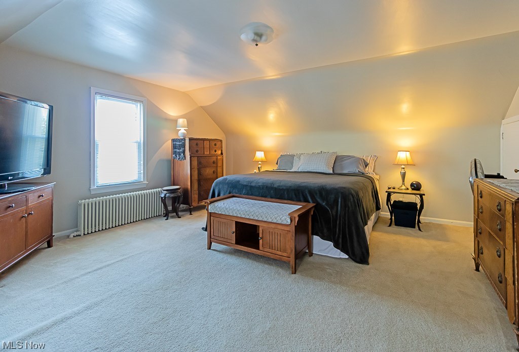 1439 Gordon Road Lyndhurst, OH 44124 - Photo 8 of 14 Master Bedroom