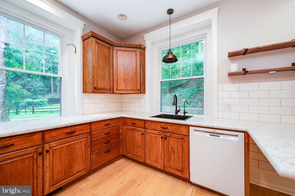 1501 Hill Road Reading, PA 19602 - Photo 50 of 75 Gallery Image 50