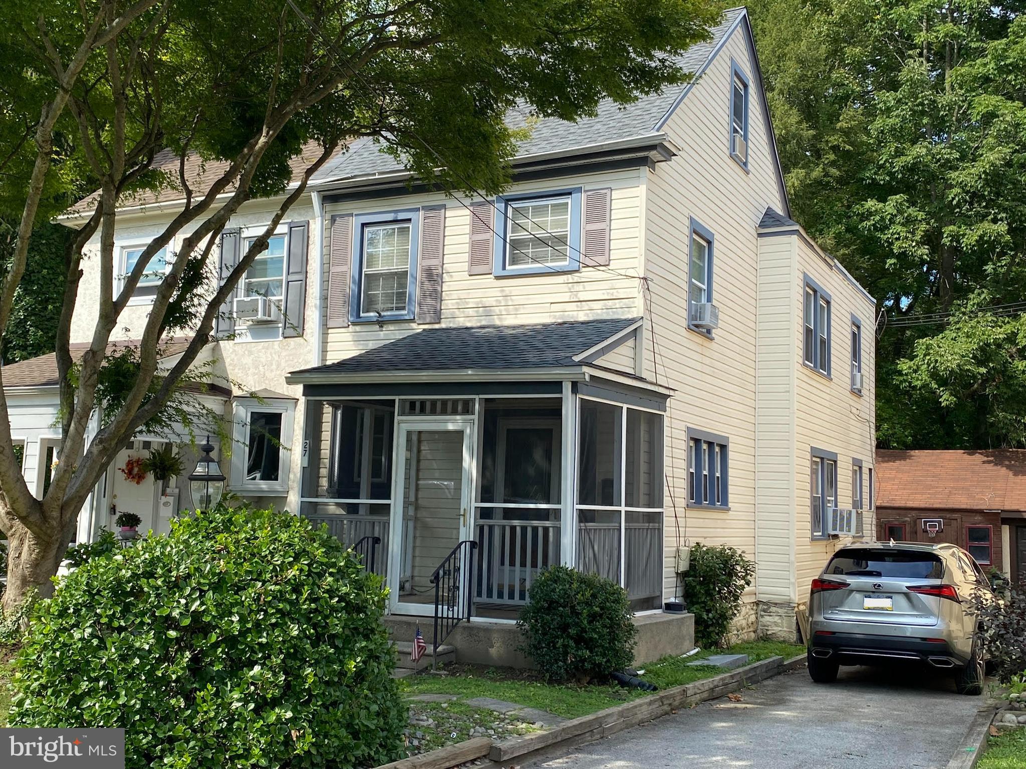 27 Greenhill Road Springfield, PA 19064 - Photo 1 of 25 Welcome Home!