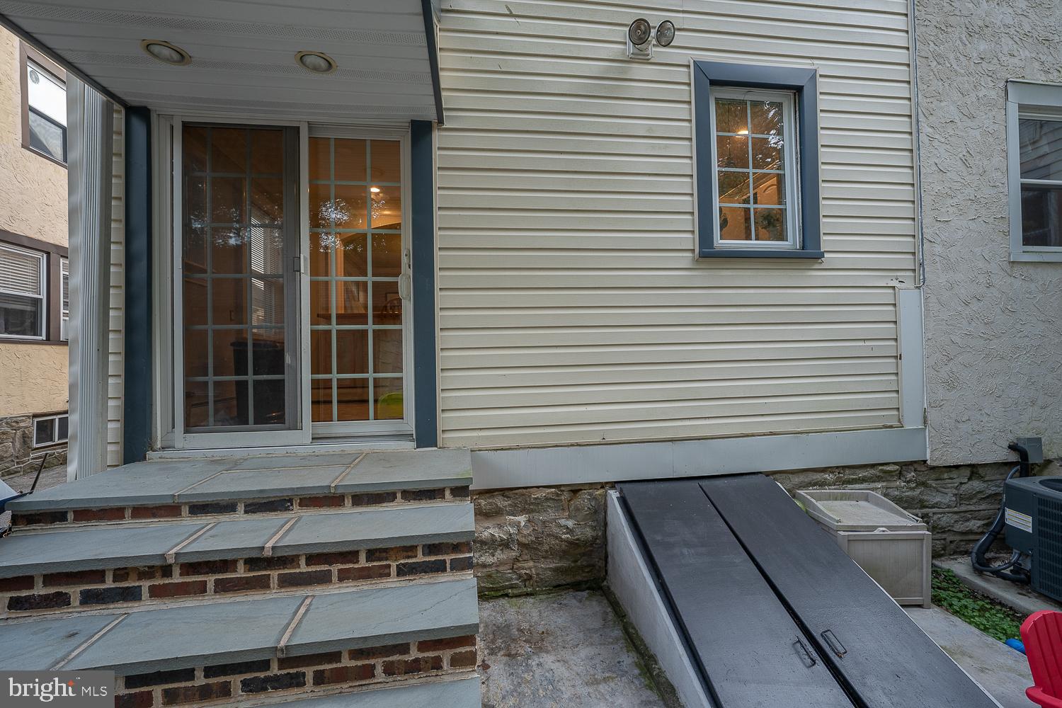 27 Greenhill Road Springfield, PA 19064 - Photo 21 of 25 Back Exterior