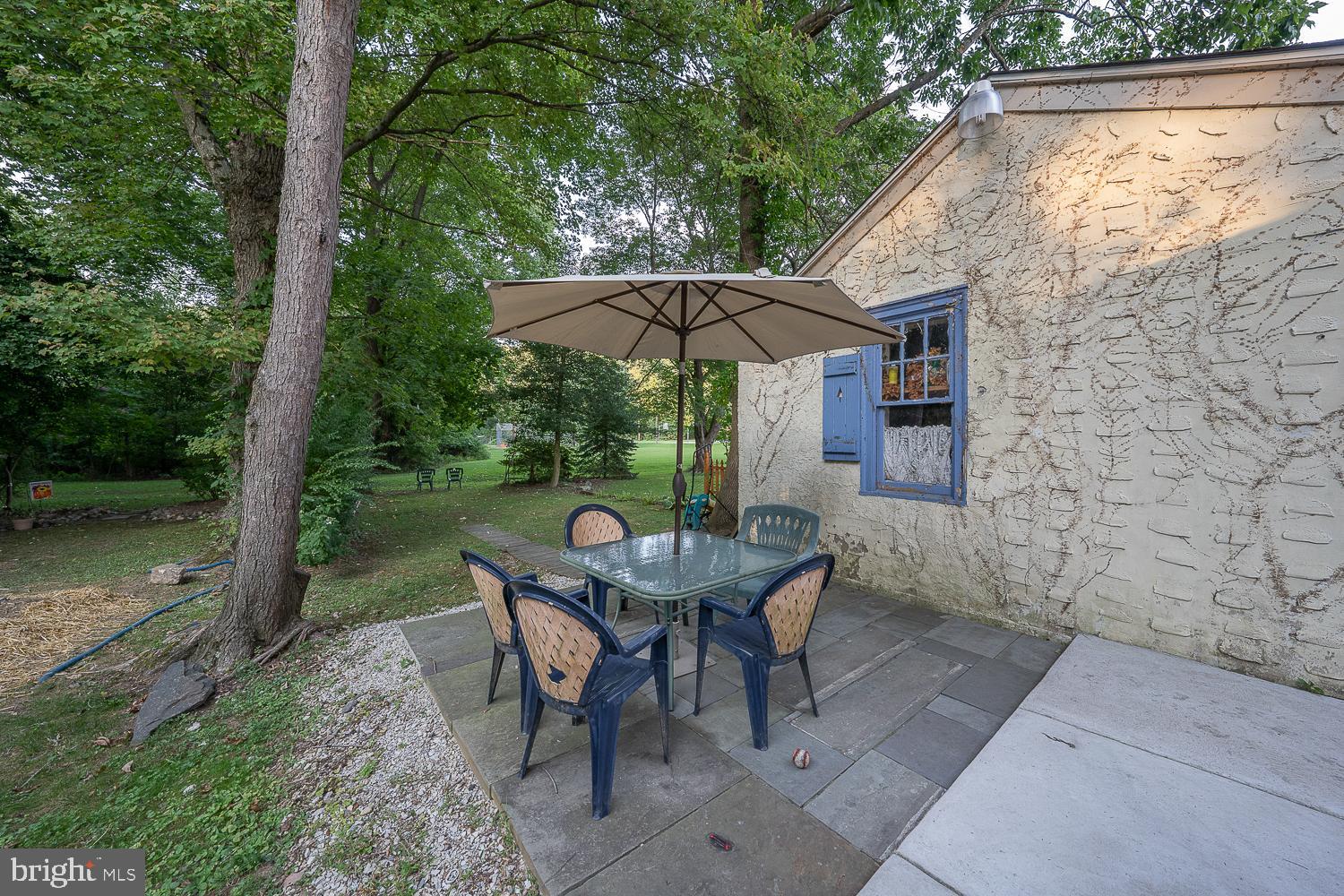 27 Greenhill Road Springfield, PA 19064 - Photo 22 of 25 Back Patio