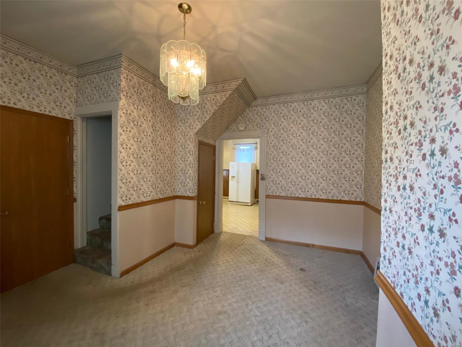 833 Troy Road Edwardsville, IL 62025 - Photo 21 of 39 Gallery Image 21