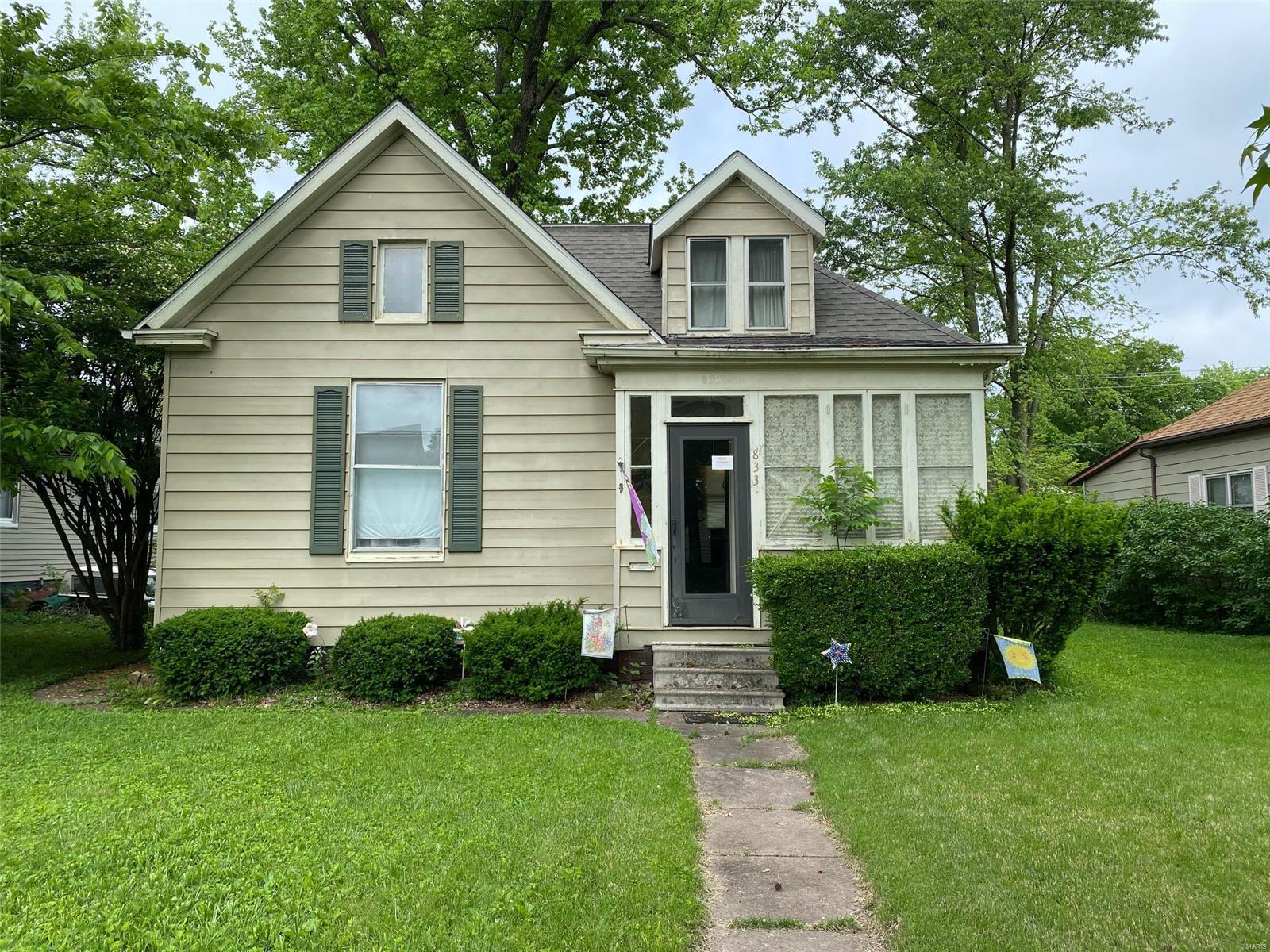 833 Troy Road Edwardsville, IL 62025 - Photo 8 of 39 Gallery Image 8