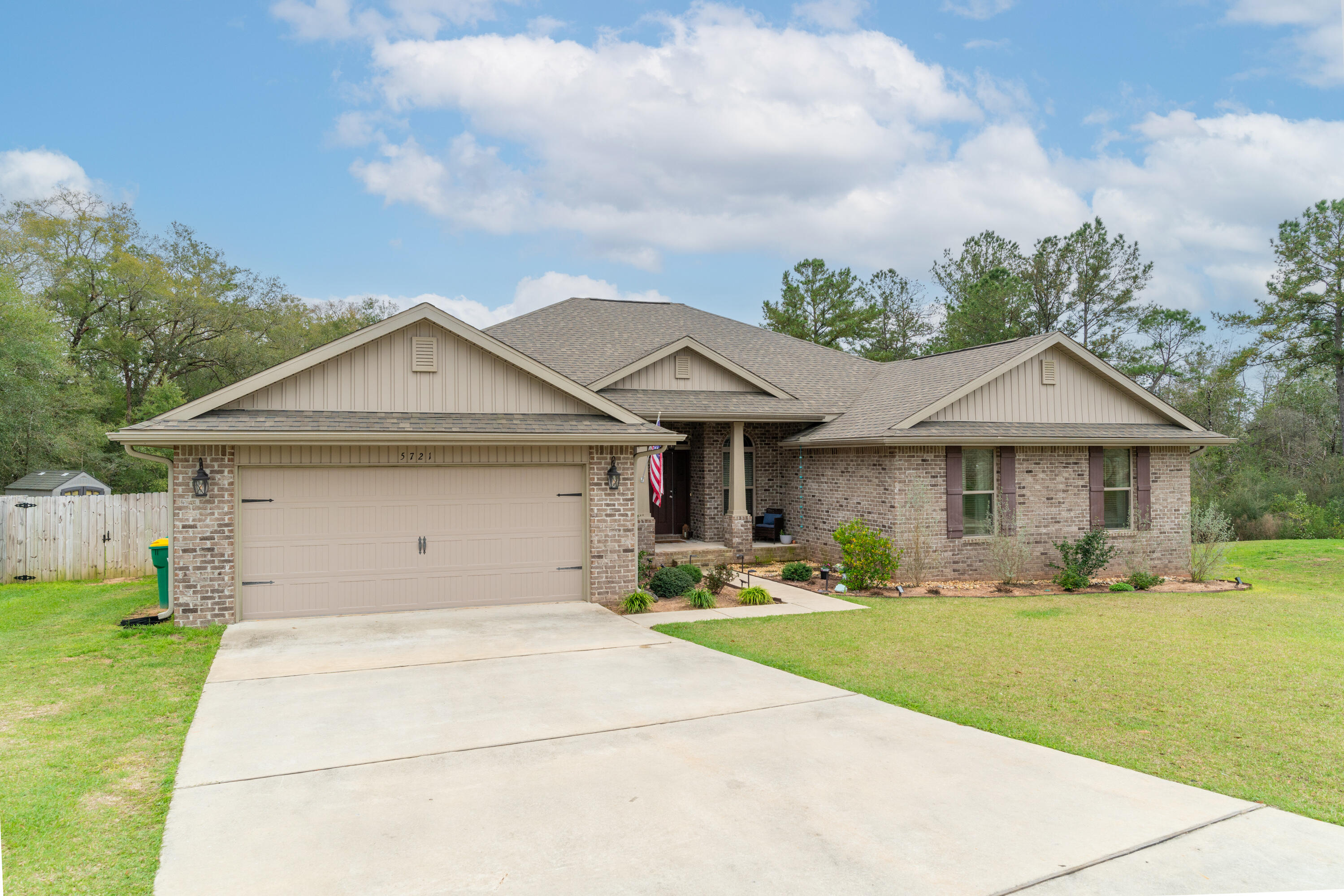 5721 Marigold Loop Crestview, FL 32539 - Photo 5 of 64 5721 Marigold Loop Edited-43