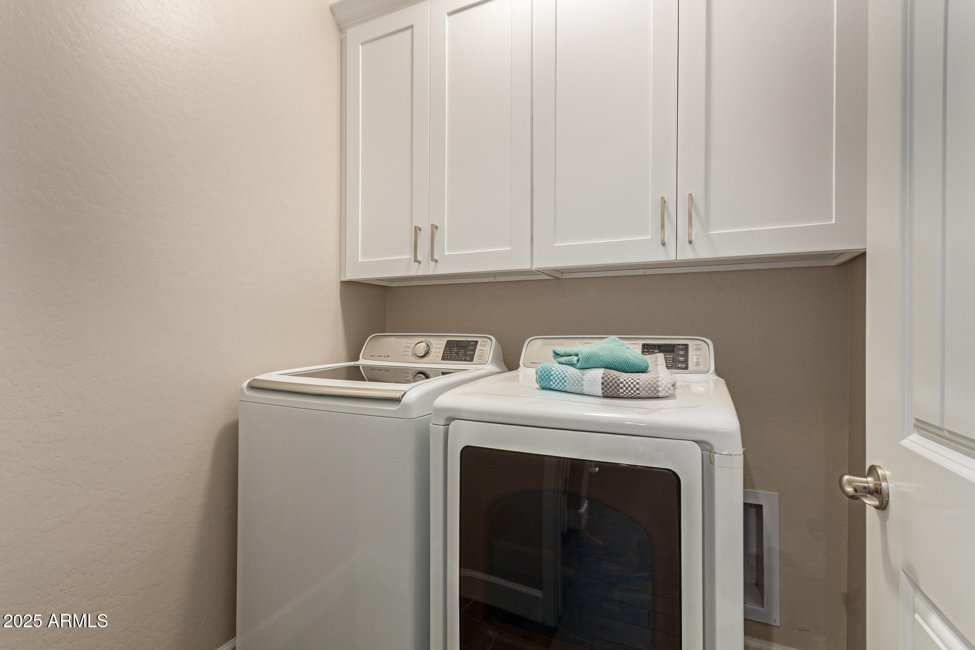 4312 East Rawhide Street Gilbert, AZ 85296 - Photo 20 of 24 a utility room with dryer and washer