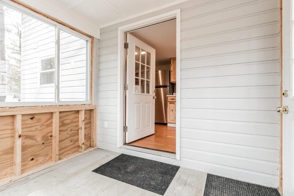 47 Anglers Road Windham, ME 04062 - Photo 5 of 36 20220417003848121789000000-o
