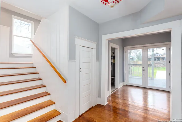 $389,000 | 1043 Steves Avenue, San Antonio, TX 78210