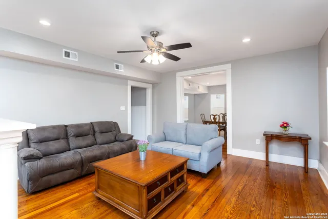 $389,000 | 1043 Steves Avenue, San Antonio, TX 78210