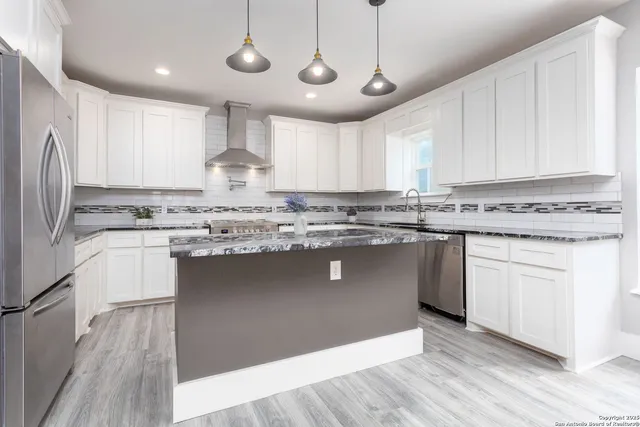 $389,000 | 1043 Steves Avenue, San Antonio, TX 78210