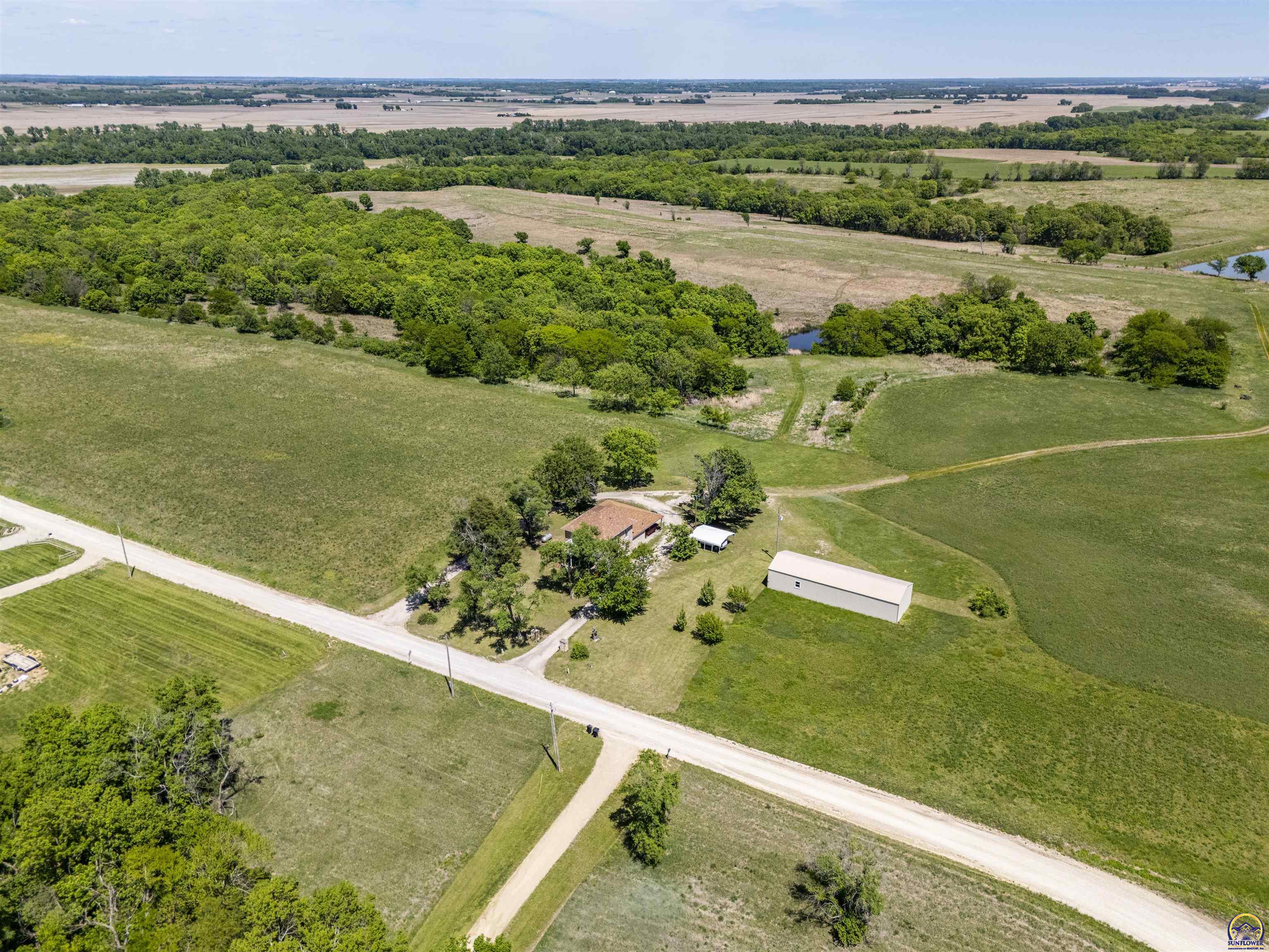 2026 Northwest Douglas Road Topeka, KS 66615 - Photo 92 of 94