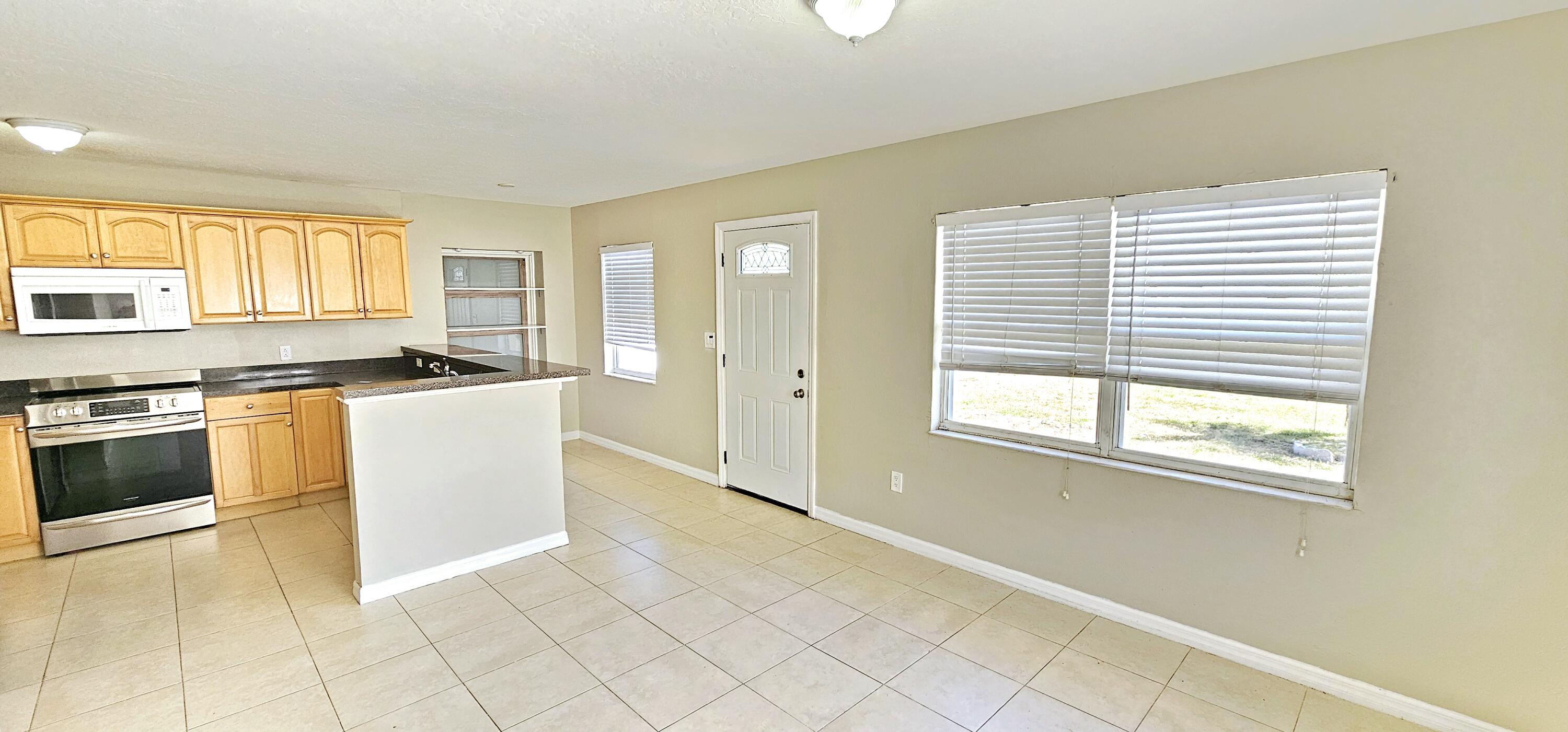 2446 Pepper Avenue Melbourne, FL 32935 - Photo 11 of 18 20240501_153701