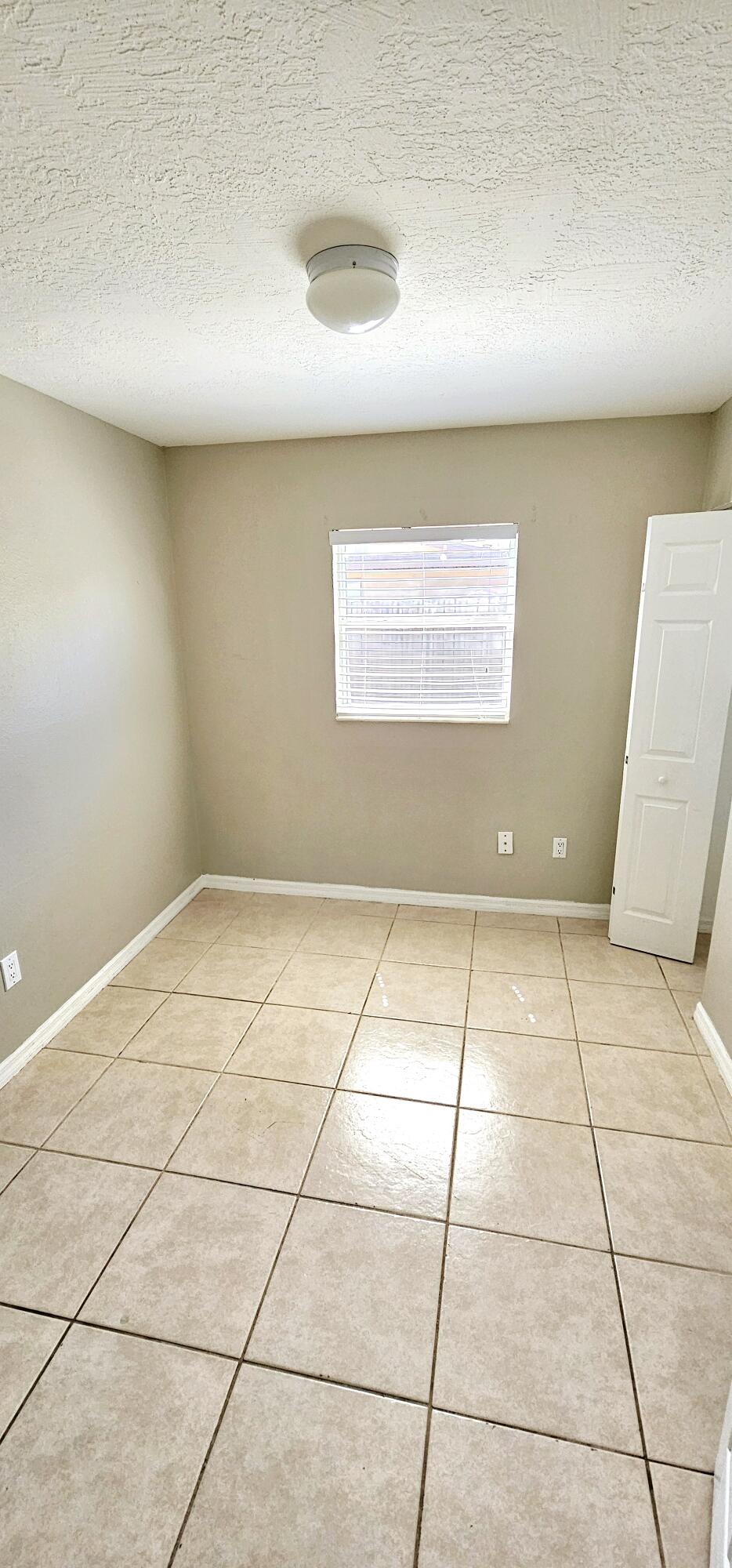 2446 Pepper Avenue Melbourne, FL 32935 - Photo 16 of 18 20240501_153303