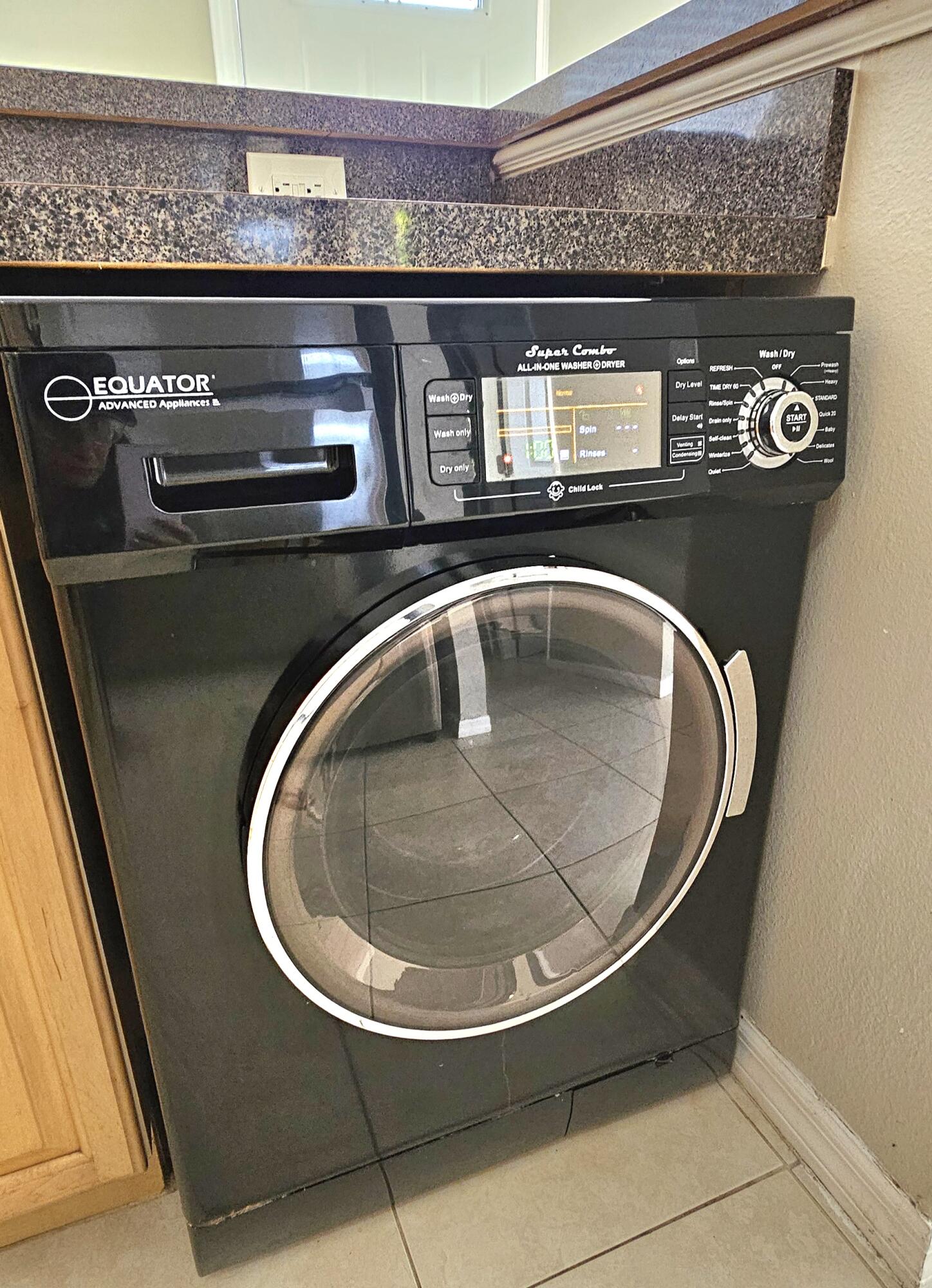 2446 Pepper Avenue Melbourne, FL 32935 - Photo 7 of 18 20240214_122638