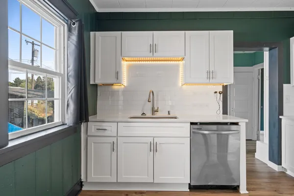 $275,000 | 242 South Broadway Street, Tekoa, WA 99033