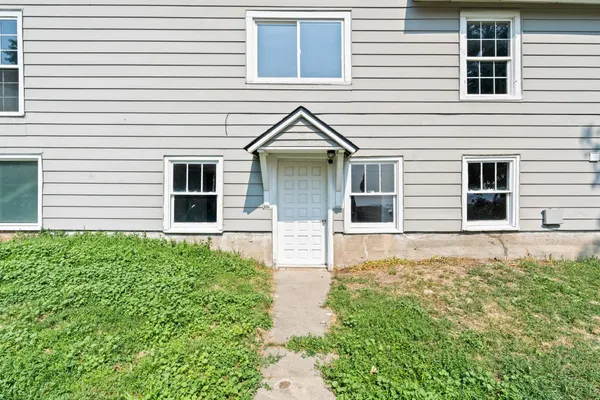 $275,000 | 242 South Broadway Street, Tekoa, WA 99033