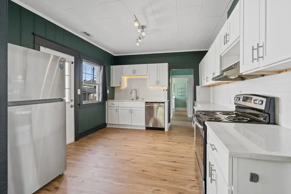 $275,000 | 242 South Broadway Street, Tekoa, WA 99033