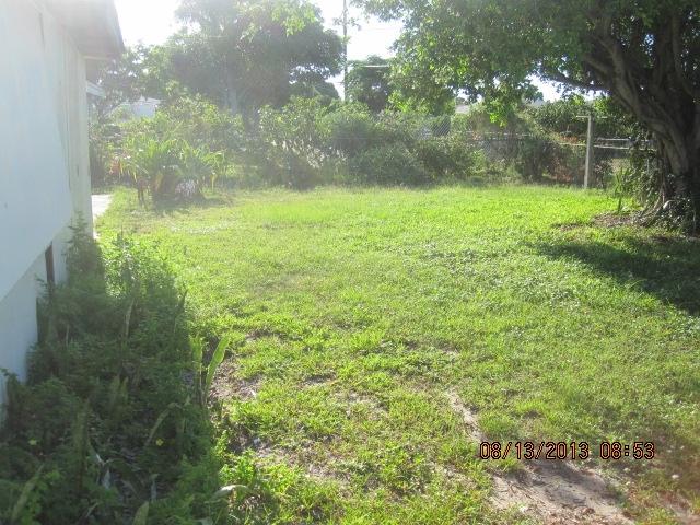 261 West 24th Street Riviera Beach, FL 33404 - Photo 14 of 14 IMG_3074