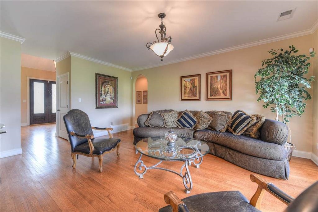 506 Itawamba Road Collierville, TN 38017 - Photo 10 of 20 Gallery Image 10