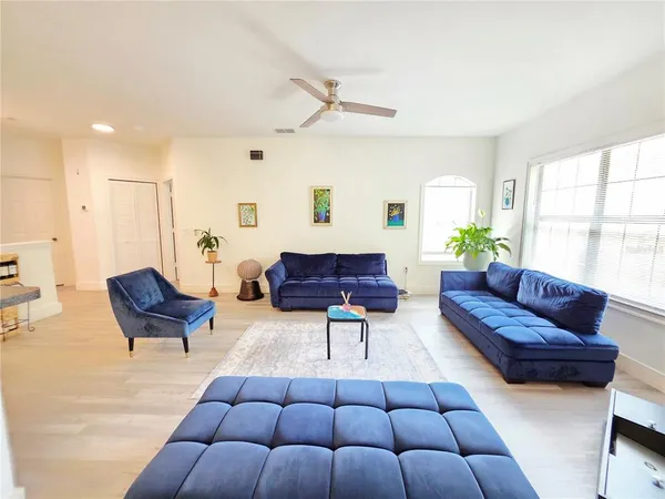 $269,900 | 2171 Portofino Place, Unit 272725, Palm Harbor, FL 34683