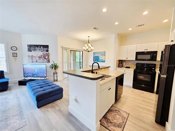 $269,900 | 2171 Portofino Place, Unit 272725, Palm Harbor, FL 34683