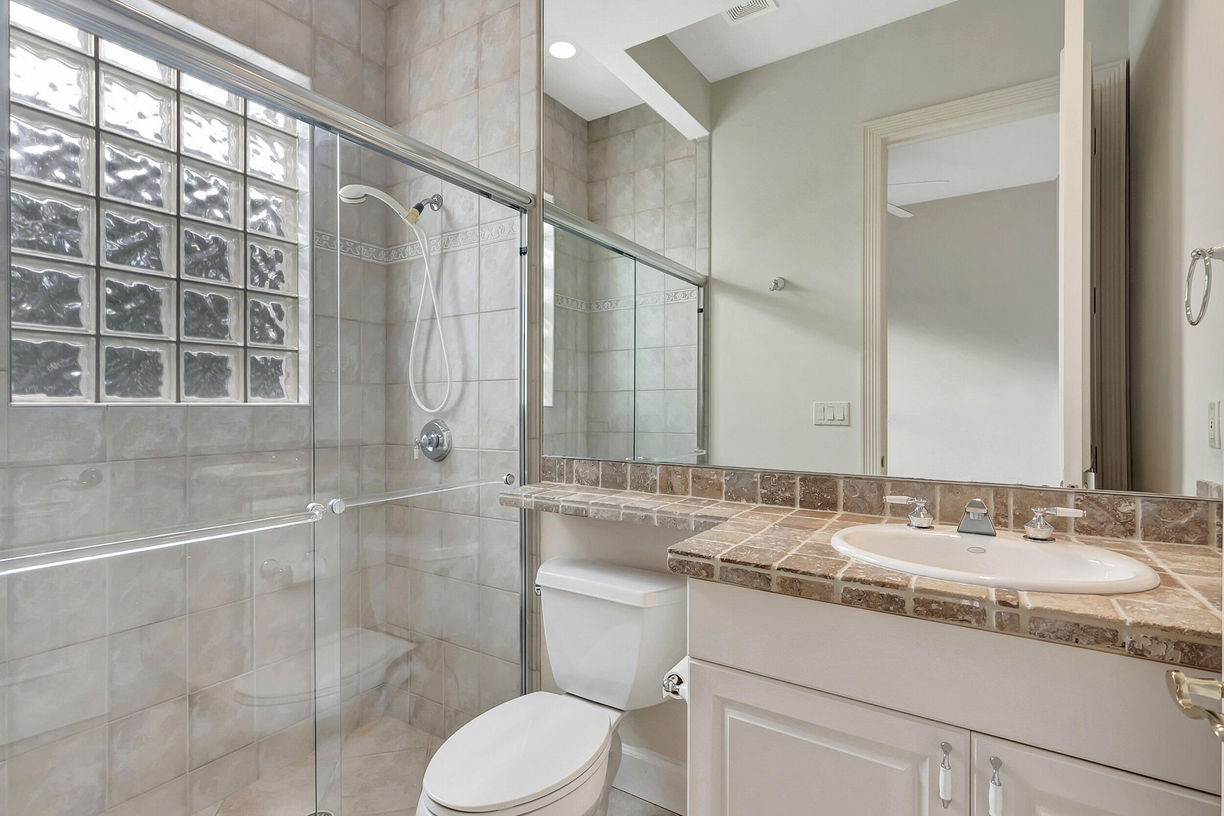 6536 Landings Court Boca Raton, FL 33496 - Photo 36 of 81 62_dsc_9758