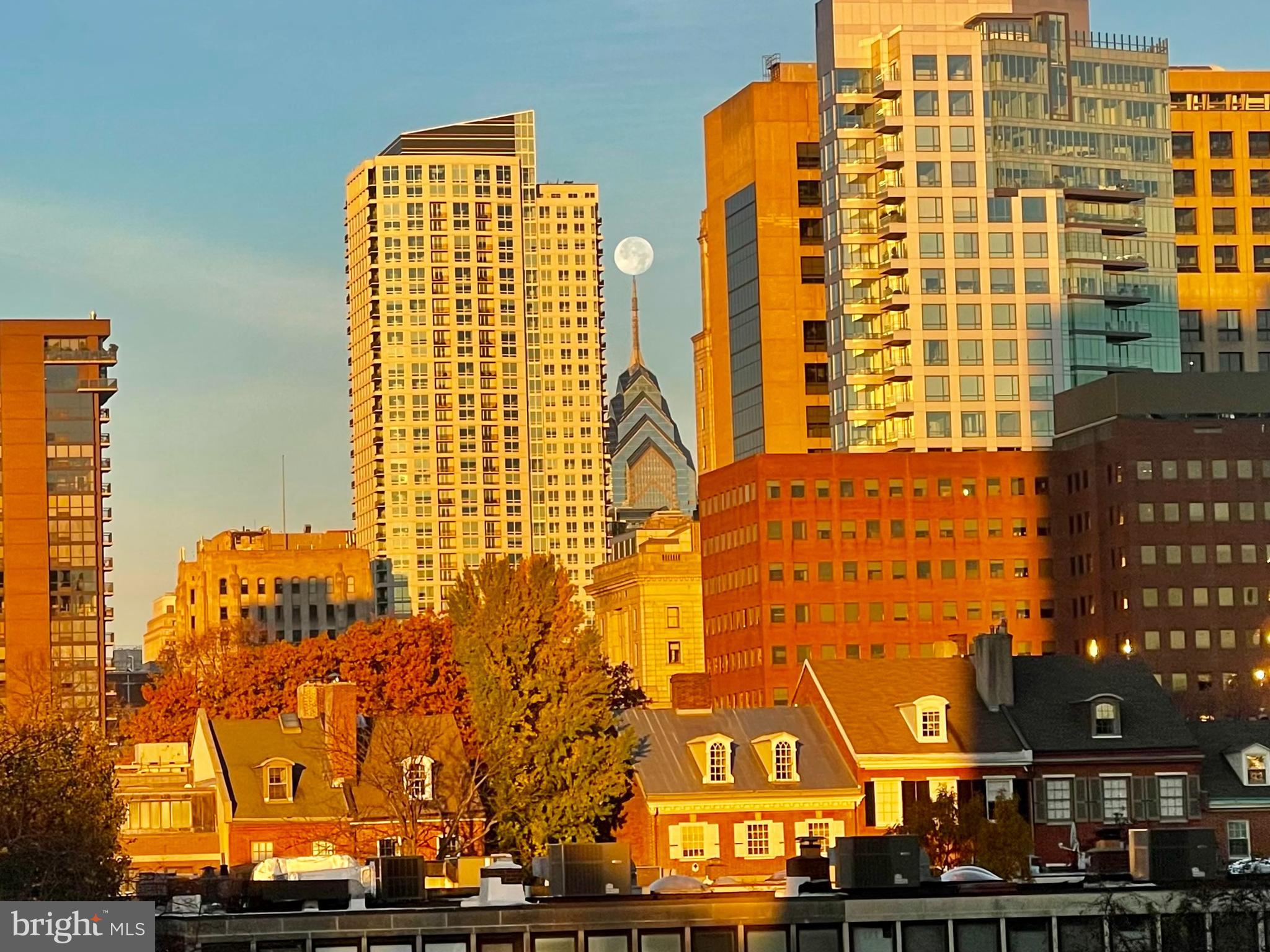 220 Locust Street, Unit 2GS Philadelphia, PA 19106 - Photo 22 of 42