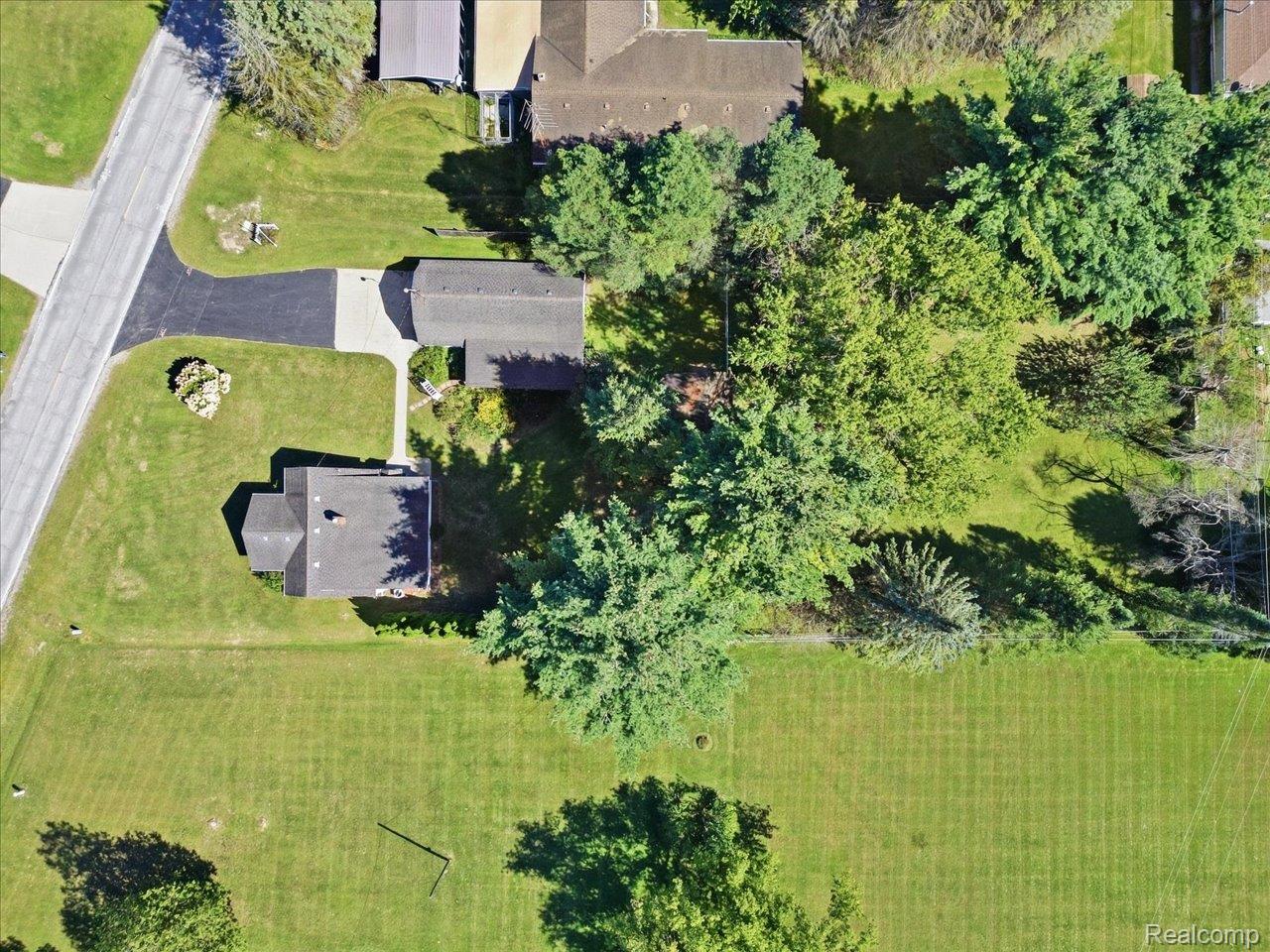 4369 Atkins Road Port Huron, MI 48060 - Photo 36 of 41 31-4369 Atkins Rd (31).jpg