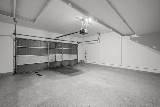 a view of a room with an empty space