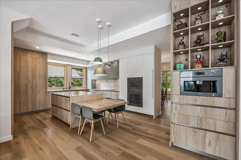$2,950,000 | 4021 Ella Lee Lane, Houston, TX 77027