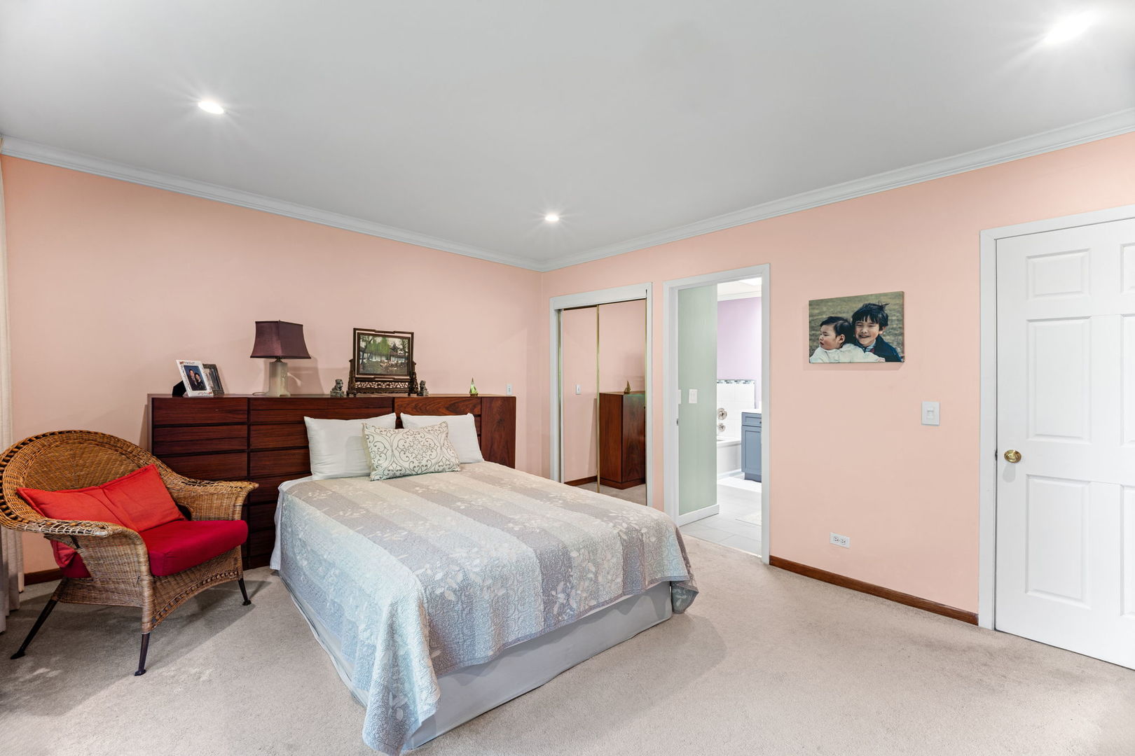 1339 East Central Road Arlington Heights, IL 60005 - Photo 13 of 25