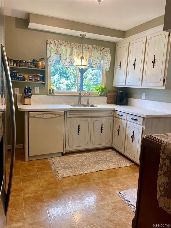17812 Quarry Road Riverview, MI 48193 - Photo 21 of 25