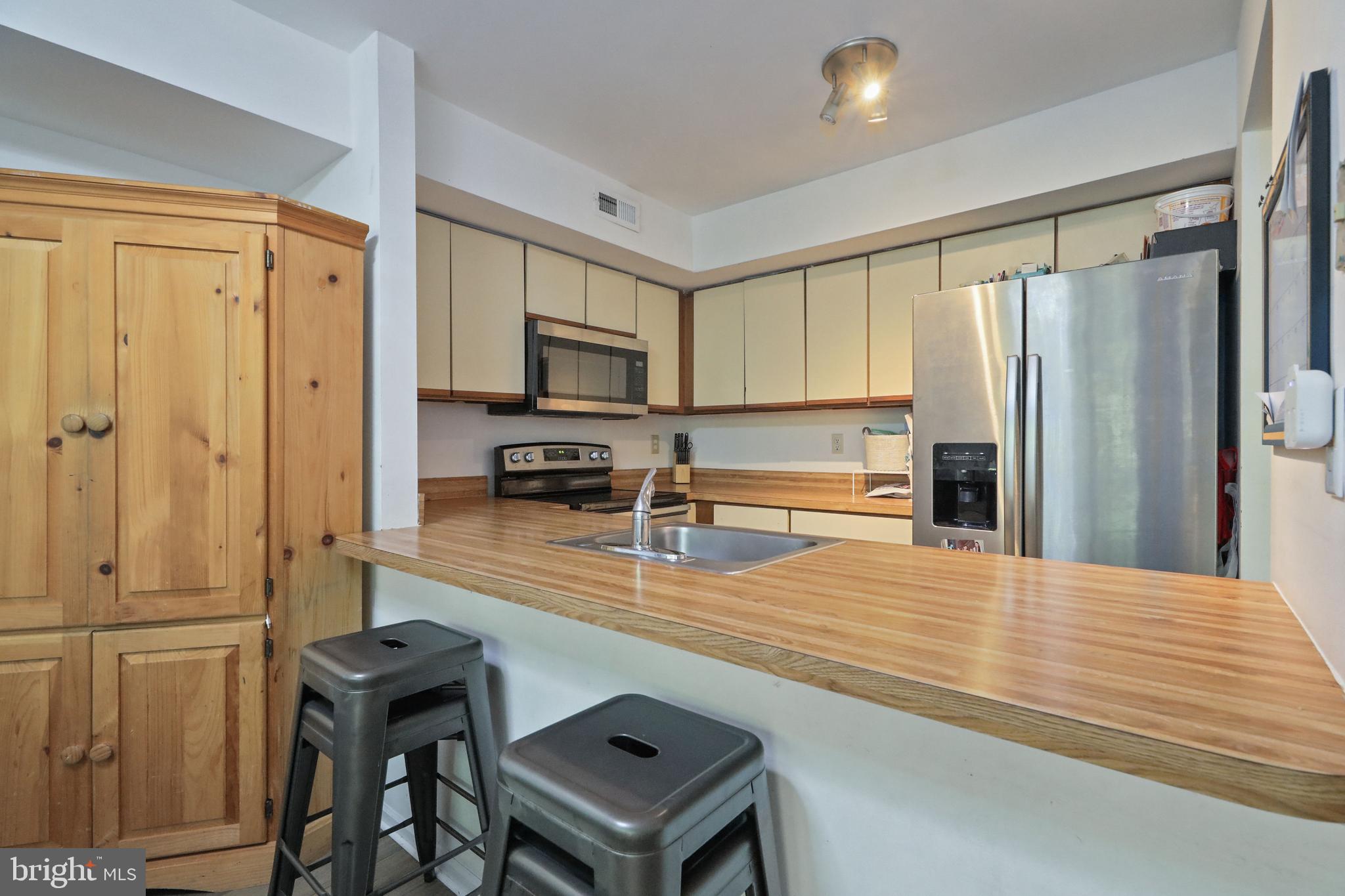 67 Five Crown Royal Marlton, NJ 08053 - Photo 12 of 36 Kitchen