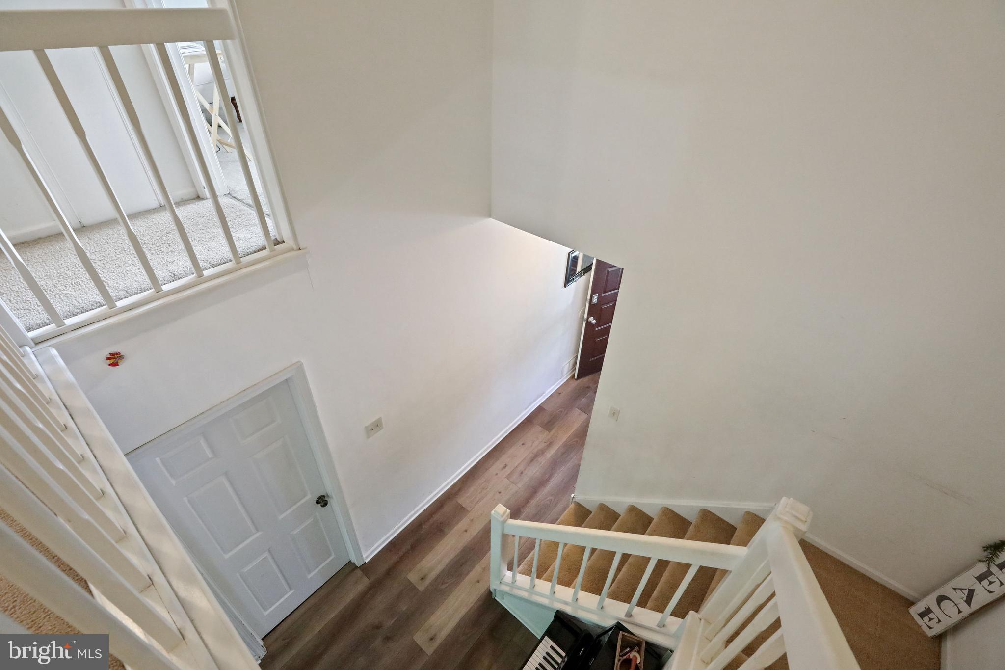 67 Five Crown Royal Marlton, NJ 08053 - Photo 14 of 36 Foyer