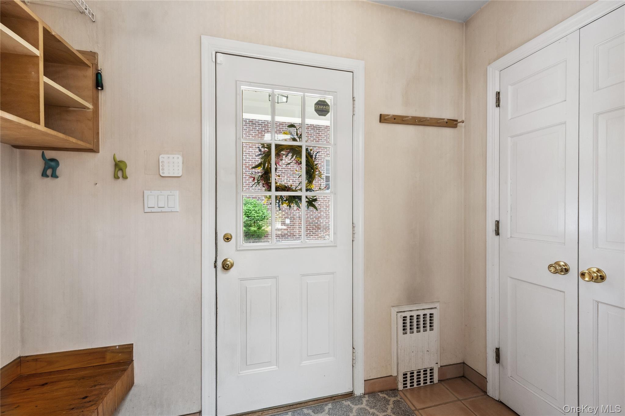 75 Bulson Road Rockville Centre, NY 11570 - Photo 13 of 41
