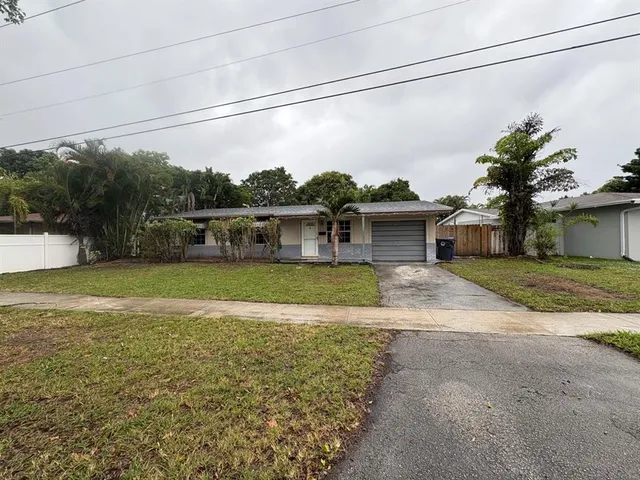 $429,000 | 6502 Boulevard Of Champions, North Lauderdale, FL 33068