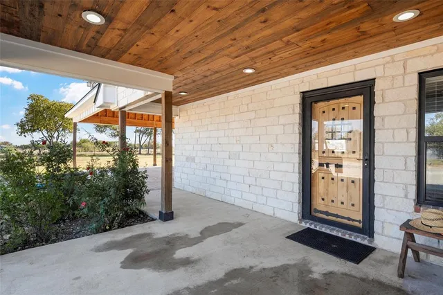 $679,990 | 979 Old Mexia Road, Waco, TX 76705